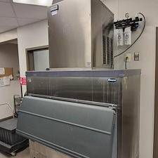 H2O-Technologies-recently-completed-a-major-installation-at-the-4H-facility-in-Birmingham-AL-installing-3-new-commercial-ice-machines-equipped-with-advanced-water-filtration-systems 5