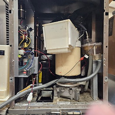 H2O-Technologies-recognized-as-the-Best-Water-Filtration-and-Ice-Machine-Systems-Company 3
