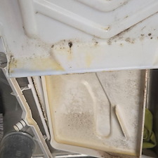 H2O-Technologies-stands-out-as-the-premier-water-filtration-and-ice-machine-systems-company-in-the-region 4