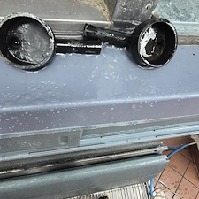 Keeping-the-Drinks-Cold-at-Fords-Garage- 6