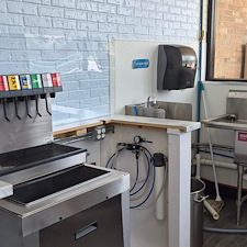 New-commercial-ice-machine-lease-and-filtration-setup-completed-in-Lillian-AL- 3