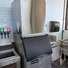 New-commercial-ice-machine-lease-and-filtration-setup-completed-in-Lillian-AL- 0